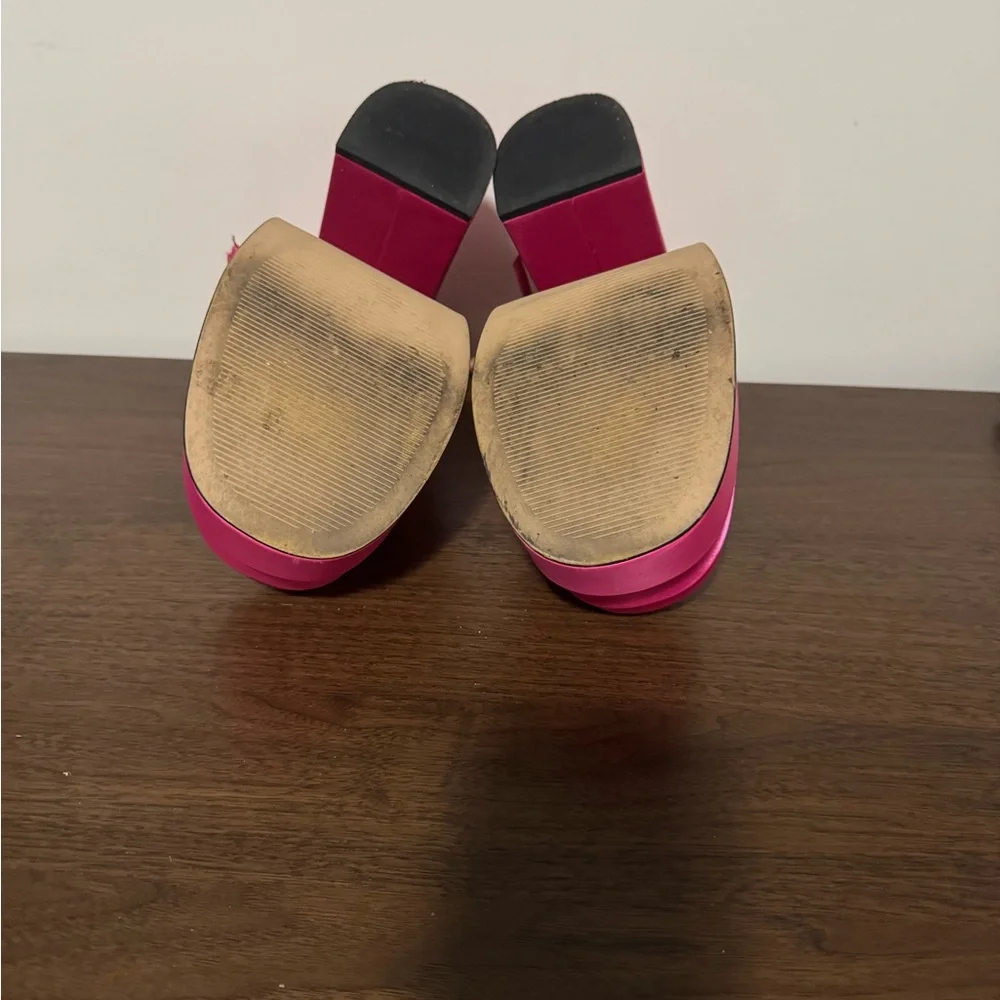 Steve Madden Fuchsia Satin Platform Heels - Picture 5 of 5